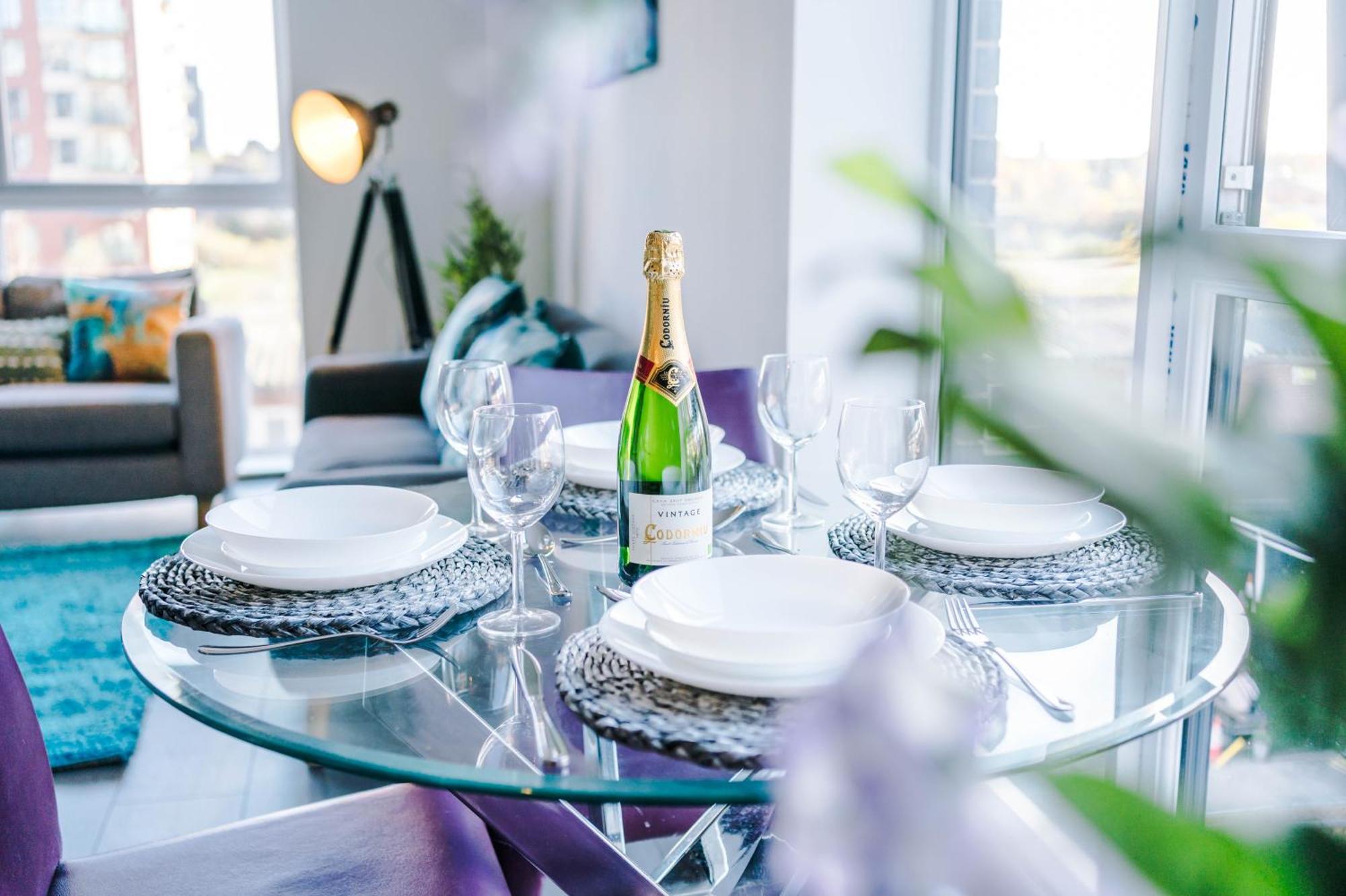 Lux Livin' Apartments - Luxury 5 Bed Apartment Manchester City Centre Zewnętrze zdjęcie